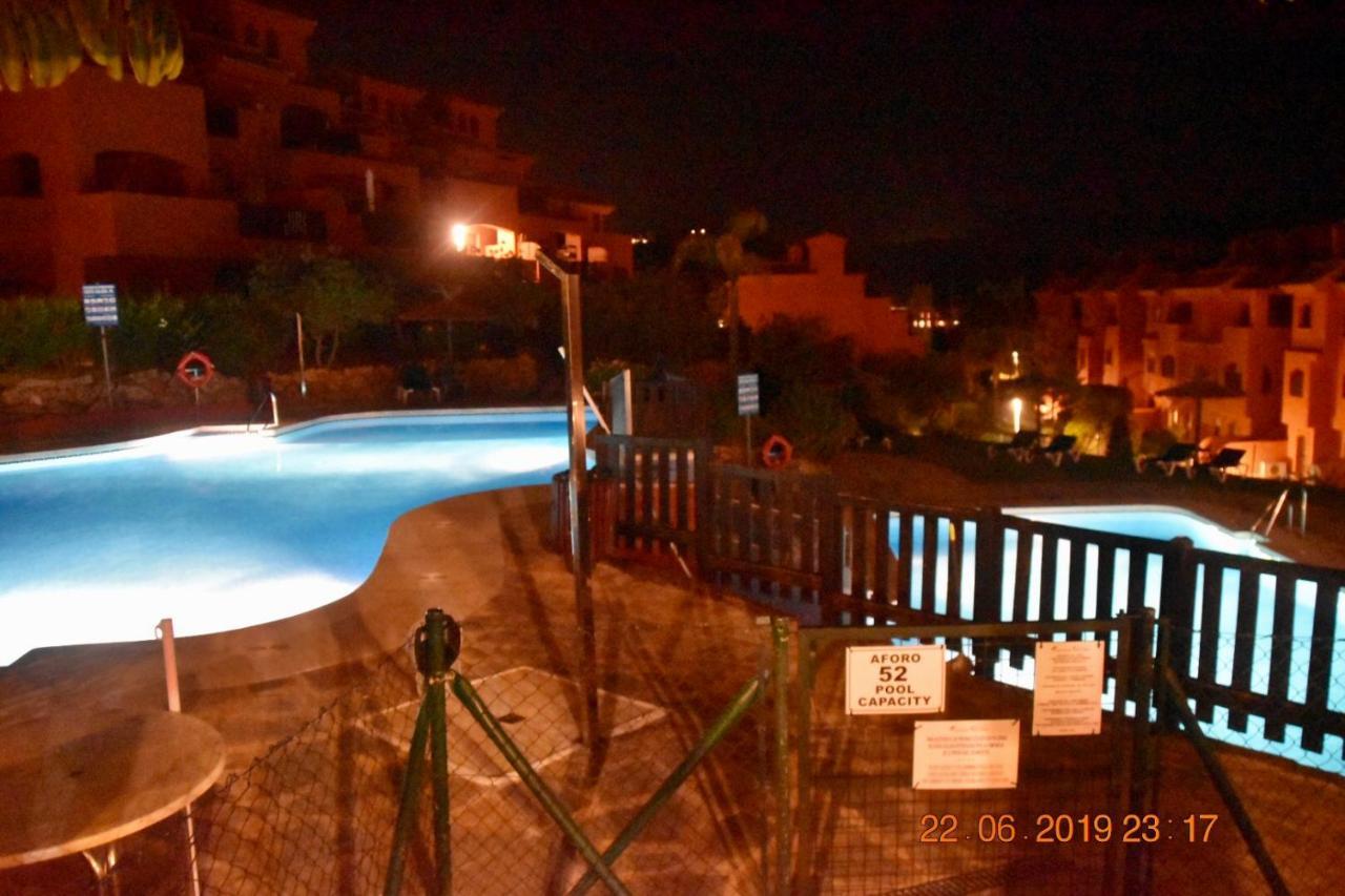 Luxury 2-Bedrooms & Bathrooms Estepona Apartment Luaran gambar