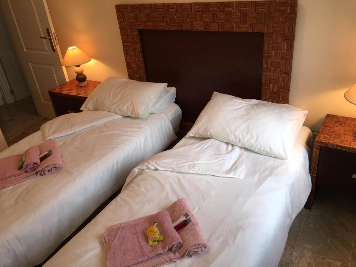 Luxury 2-Bedrooms & Bathrooms Estepona Apartment Luaran gambar
