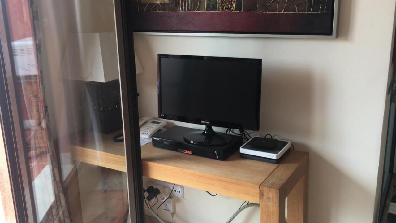 Luxury 2-Bedrooms & Bathrooms Estepona Apartment Luaran gambar